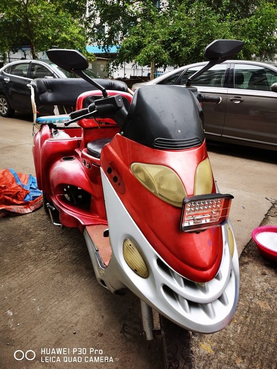 2013年豪达110老年三轮摩托车，只跑了...