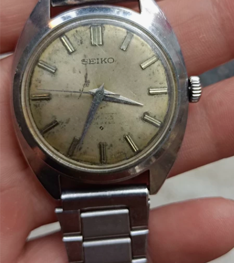 老款精工手动机械手表，正常使用，109元包...