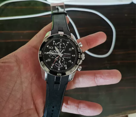 正品闲置精工三眼石英表,便宜出! 感兴趣的...