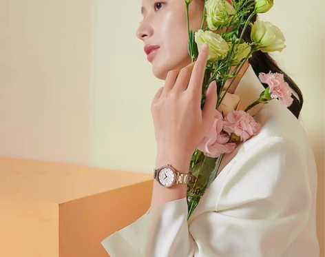 精工ALBA雅柏女金时尚简约商务石英表AL...