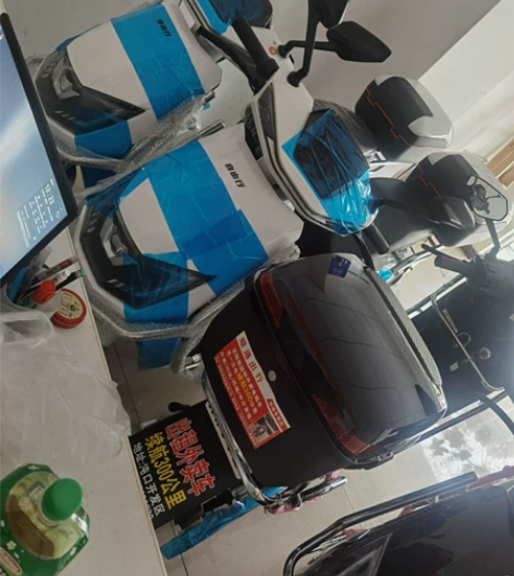 租车租车！一次充电续航300公里外卖车，免...