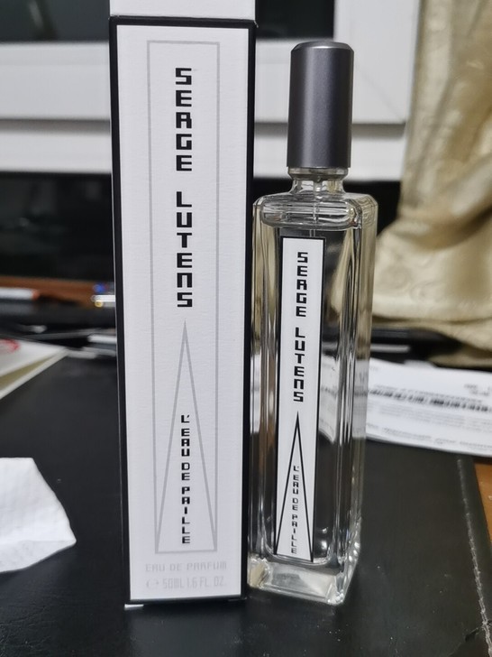 Serge Lutens 芦丹氏 稻草之水...