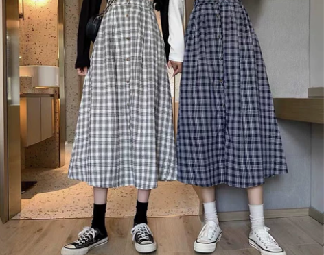 格子半身长裙高腰a字遮胯裙子日系半身裙女春...