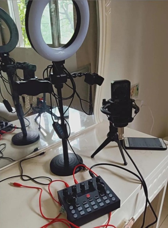 实体店经营不下全新包邮声卡套装主播网红变声...