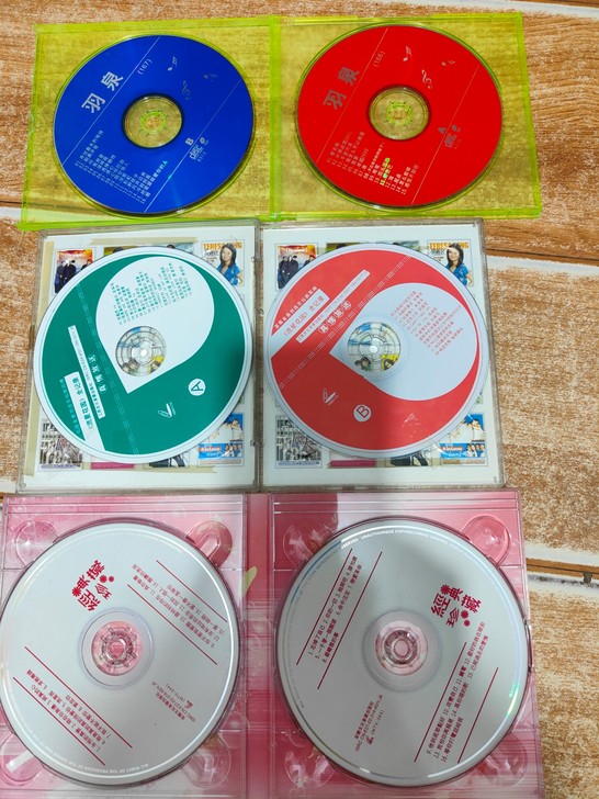 经典珍藏歌盘，品相如图自辨，售出不退不换。