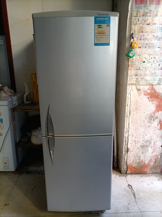 容声172升冰箱,制冷效果好,干净,可送货