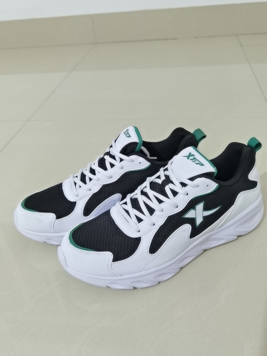 特步男鞋特步运动鞋，特步跑鞋，特步休闲鞋夏...