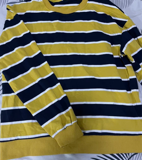 卫衣男m码，几乎全新，低价出 感兴趣的话点...