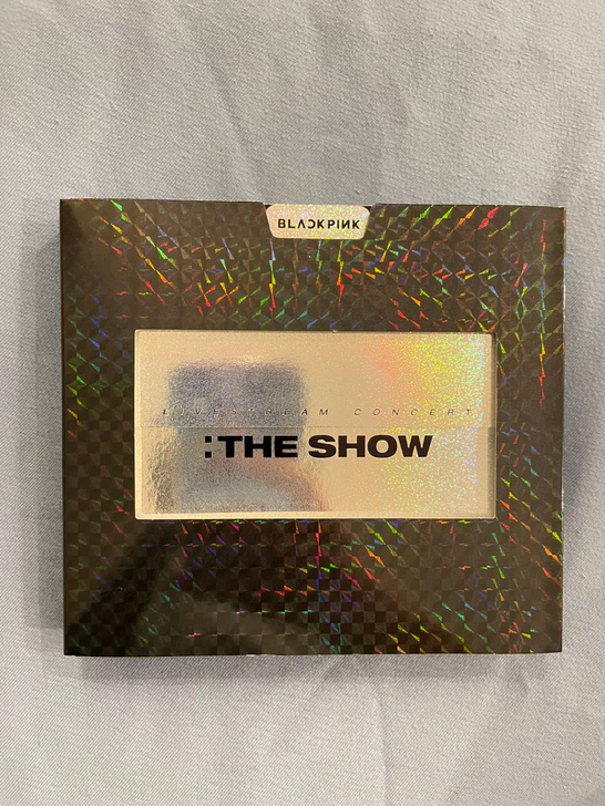标价出blackpink the show...