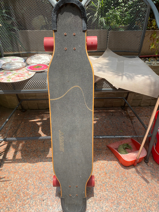 滑板长板，可小刀，邮费自理