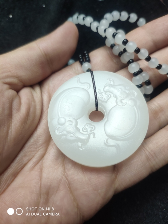 玉雕工作室不开了剩下来的平安扣处理了 直...