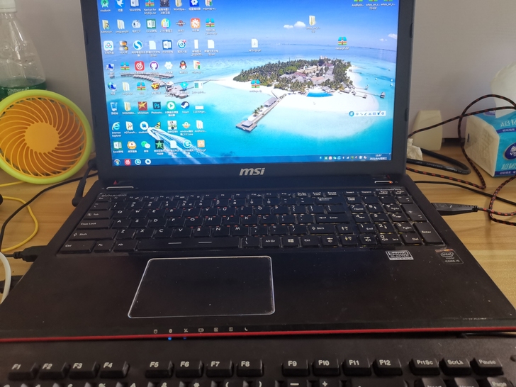 微星ge60-2pe，屏幕15.6寸，i5...