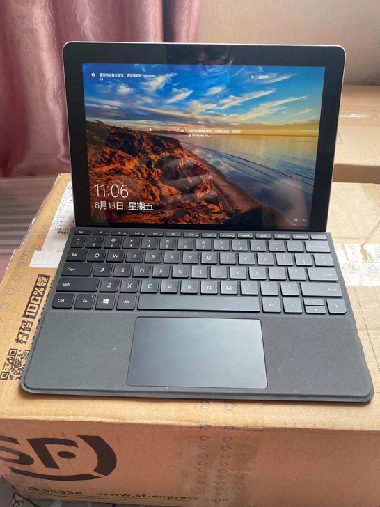 微软surface go 4+64 10寸...