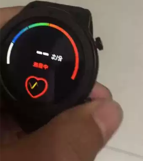戴过两次智能手表 硅胶表带 防水 感兴趣的...