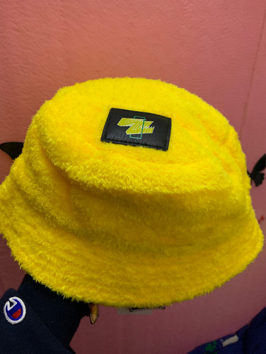 babama毛绒绒保暖渔夫帽 款式：盆帽/...