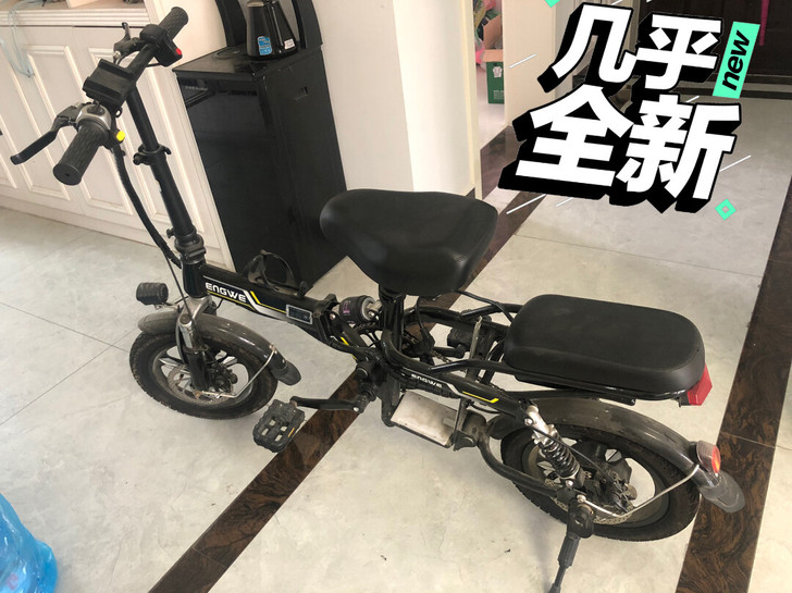 公里数不超过100公里 几乎全新 买的时...