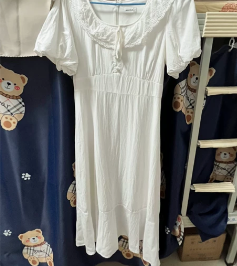 吱呤白色花苞裙，L码，不退不换，包邮出 感...