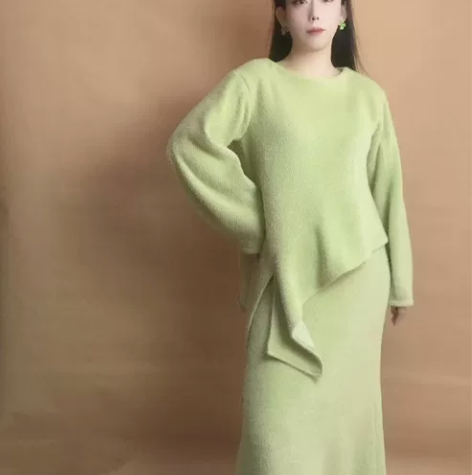 小众设计极简风格针织套装 风格：极简，优雅...