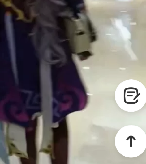 初兽猫家的，就穿过一次，包假发做好造型了，...