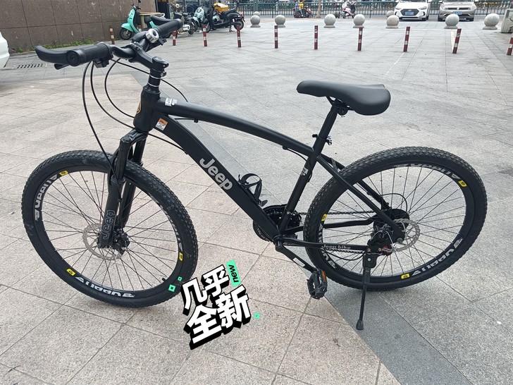 99成新官方正品26寸美国Jeep吉普品牌...