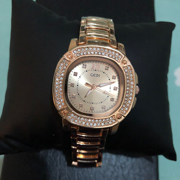 亏本出！全新女式石英手表