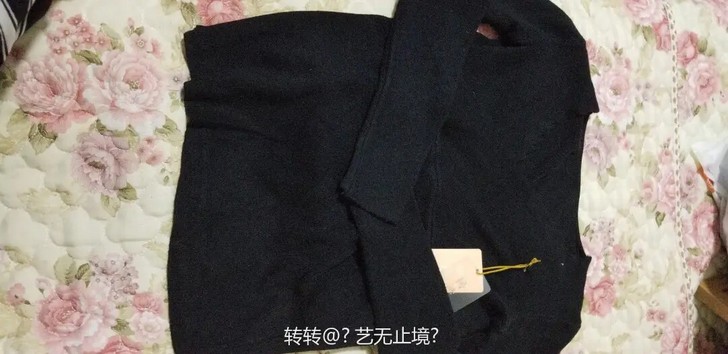 衣服围巾本人都用不上，全新的，一直闲置着，...