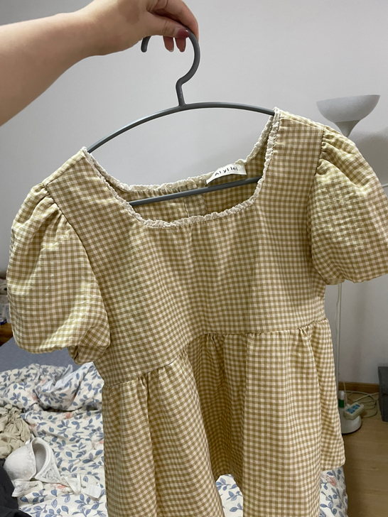 闲置可爱风小上衣泡泡袖