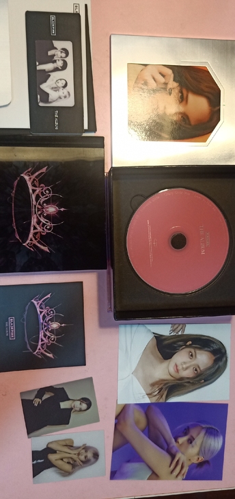BLACKPINK专辑配置全仅拆 标价在图...
