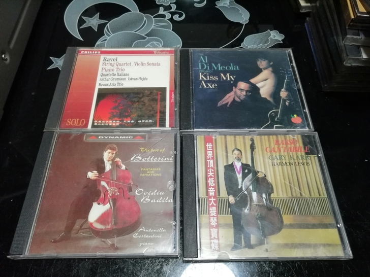 10盘老版本古典音乐CD打包出售不单卖的，...