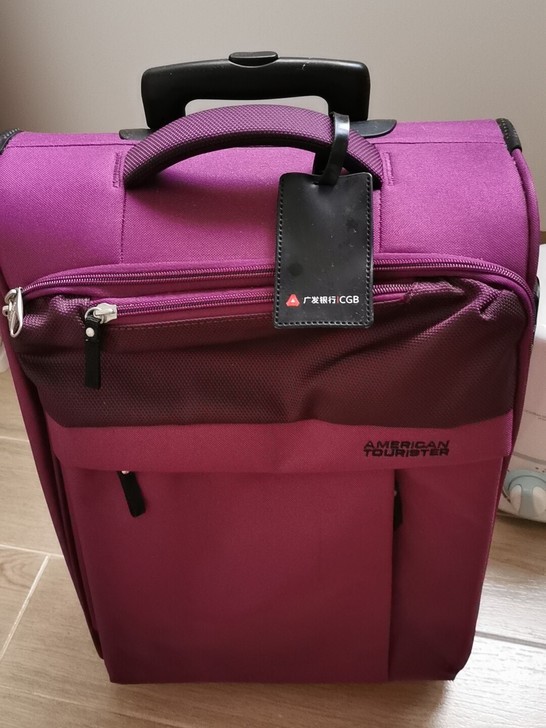 美旅行李箱，20寸，牛津布料，二轮（不是万...