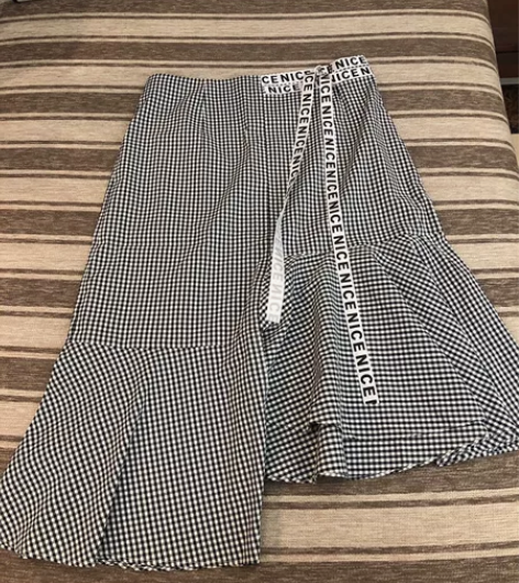 中裙，低价转让！几乎全新 感兴趣的话点“我...