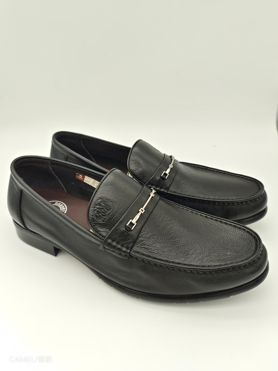 Camel/骆驼真皮全新男士休闲皮鞋41码