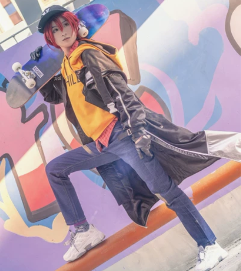 出一套刘备的时之恋人cos 图均为本人，请...