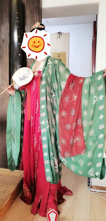 唐制齐胸 之前准备结婚当出门礼服用的，后面...