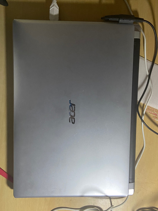 宏碁商用笔记本电脑，电脑还算好，处理器低点...