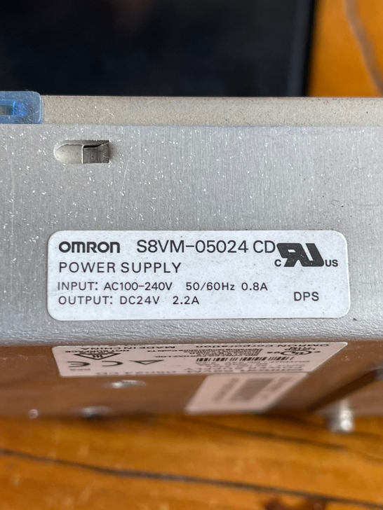 OMRON 电源24V2.2A