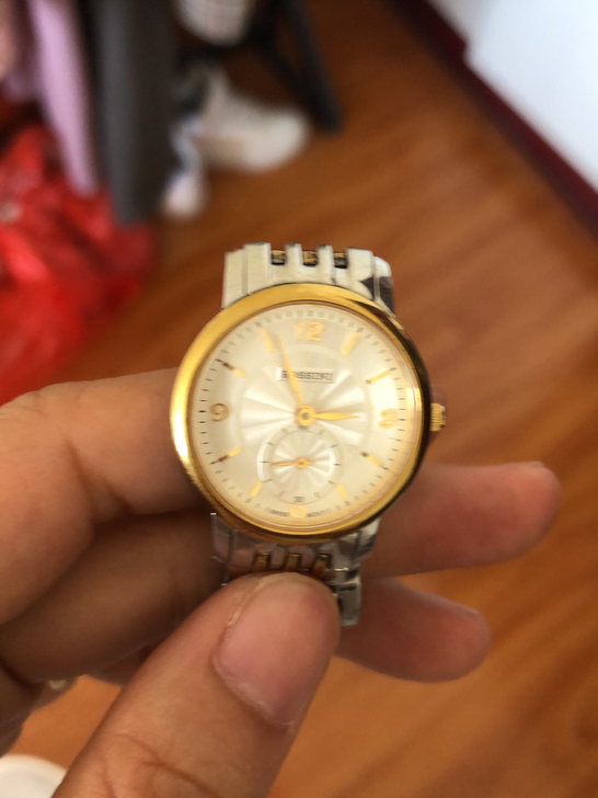 罗西尼石英机芯手表，闲置中，当时1800，...