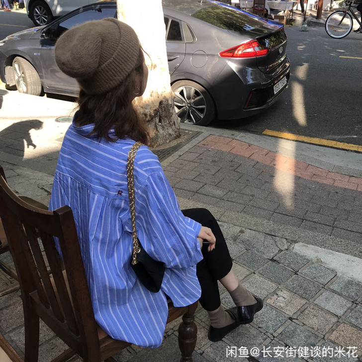 条纹衬衫
