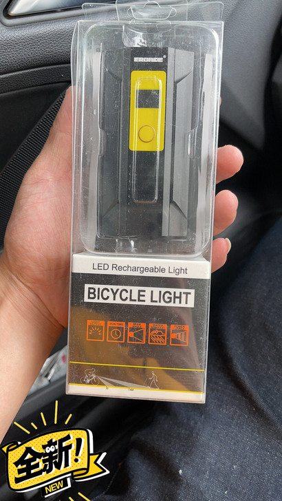 全新led夜骑照明灯。旗舰店购买好几台，全...