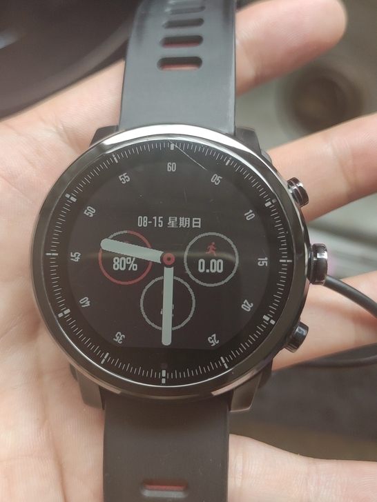 华米手表2，功能全部正常有小划痕，自带内存...