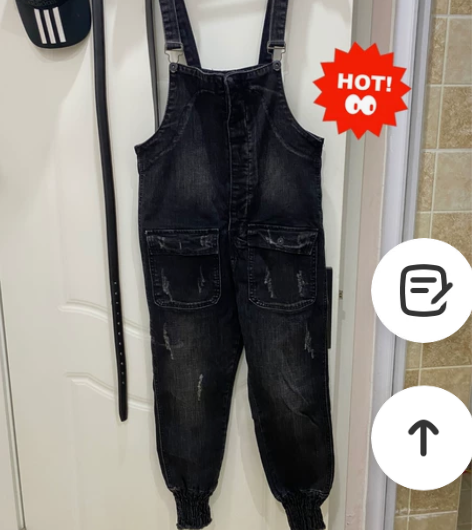 背带牛仔裤。灰黑色破洞，秋冬厚度，收腿更洋...