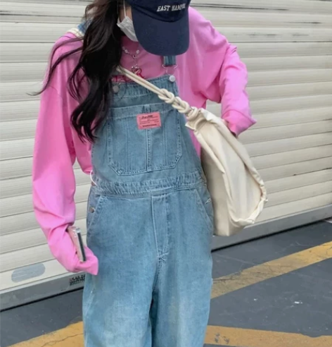 背带牛仔阔腿裤，浅蓝色，只穿过一次，洗过一...