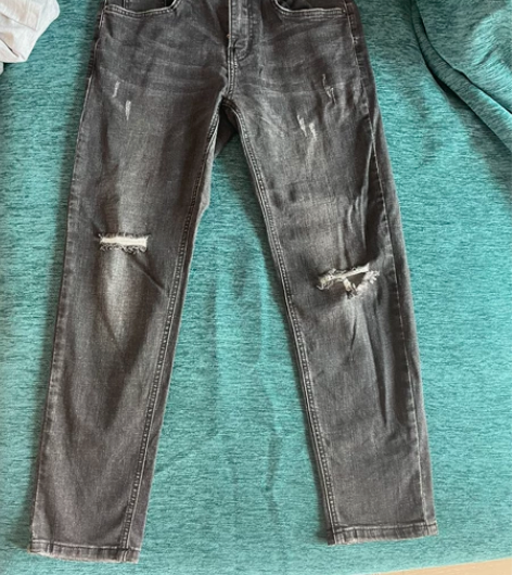 森马破洞牛仔裤九分裤夏季潮裤 感兴趣的话点...