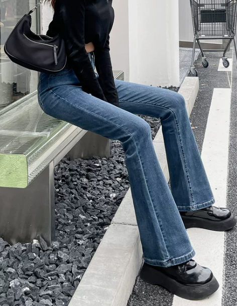 喇叭牛仔裤 牛仔裤喇叭裤高腰女2022年新...