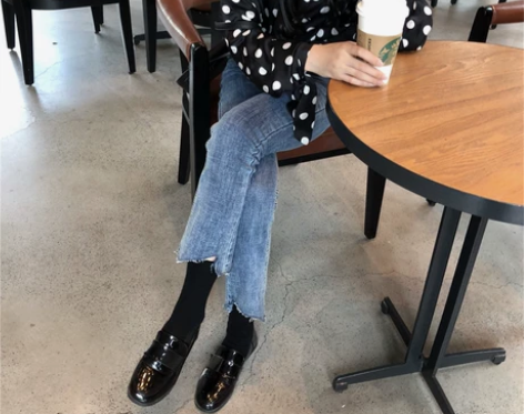 显瘦百搭高腰牛仔裤 29码