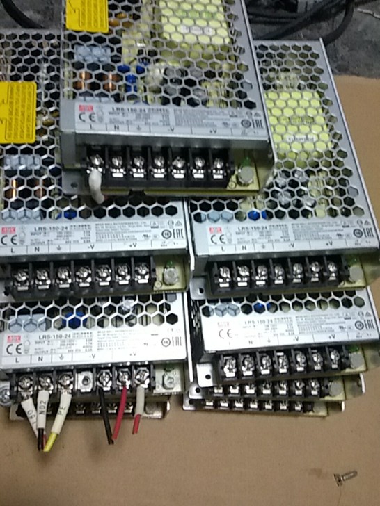 明纬开关电源LRS-150-24成色非常新...