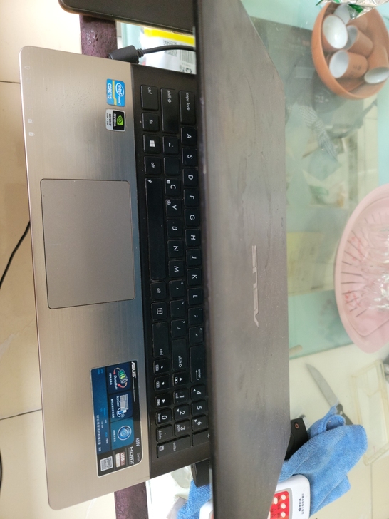 华硕A55v 笔记本，成色如图，正常是使用...