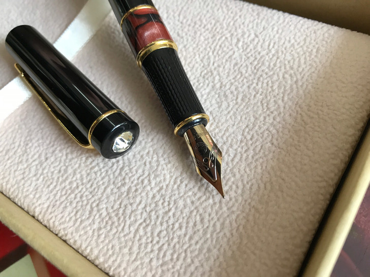 永生钢笔全新未使用   送人可以的的