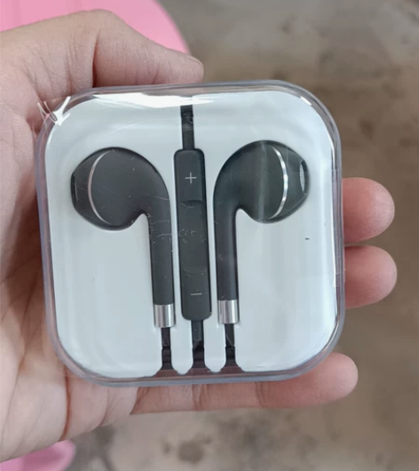 Divo耳线，音质ok，9.9一条，有包装...