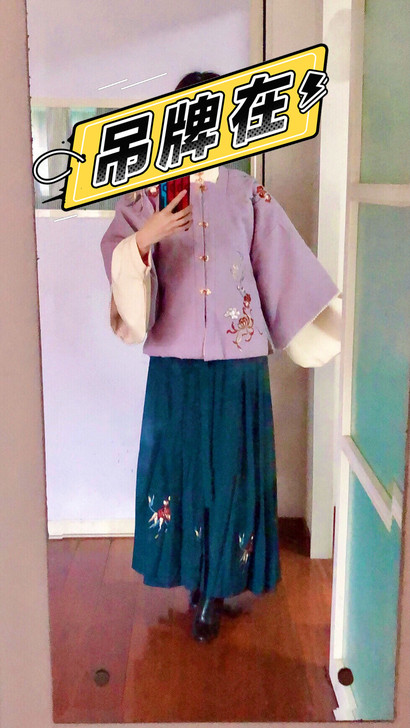青渊原创正品汉服女明制方领对襟短袄绣花齐腰...